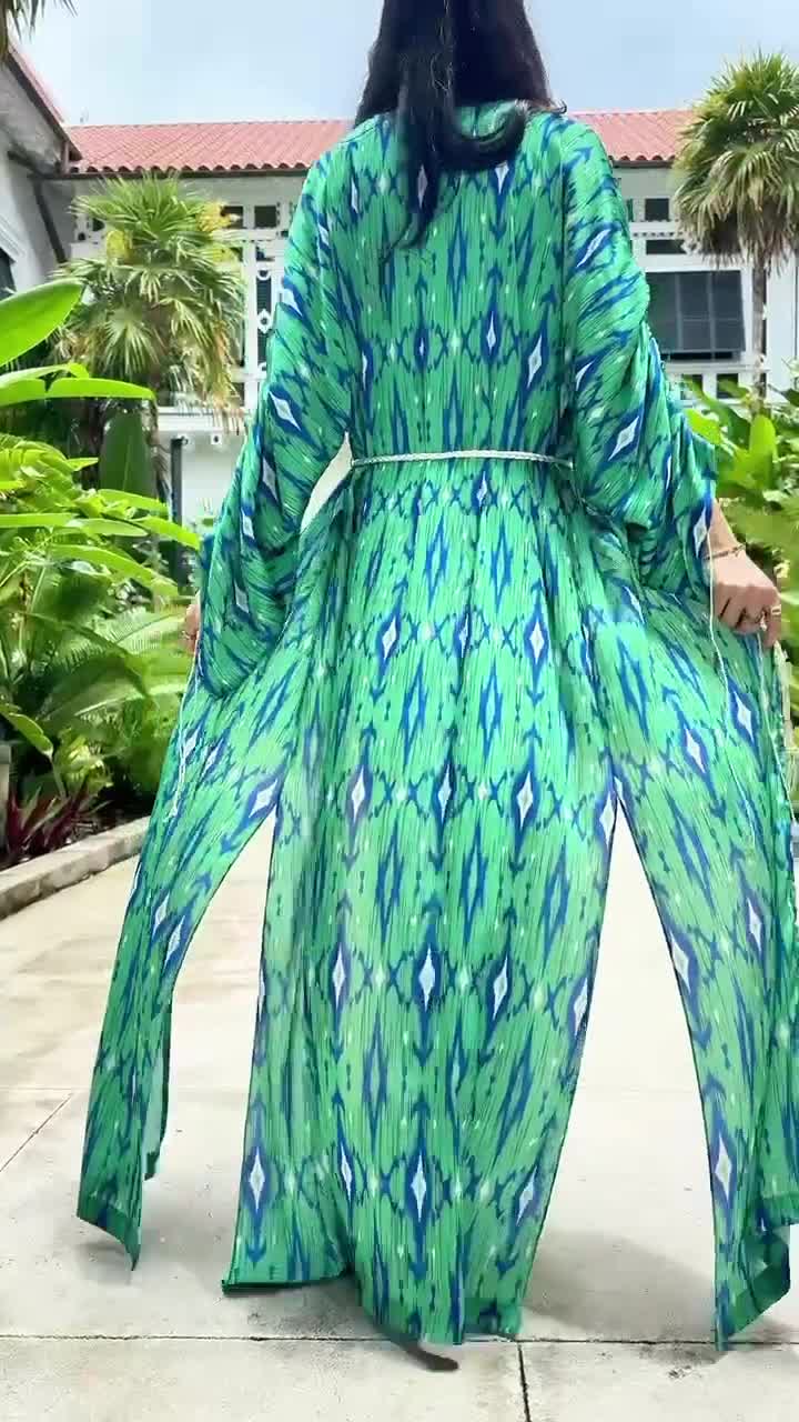 Abaya de seda ecológica ikat uzbeka: Kimono verde y azul video poster