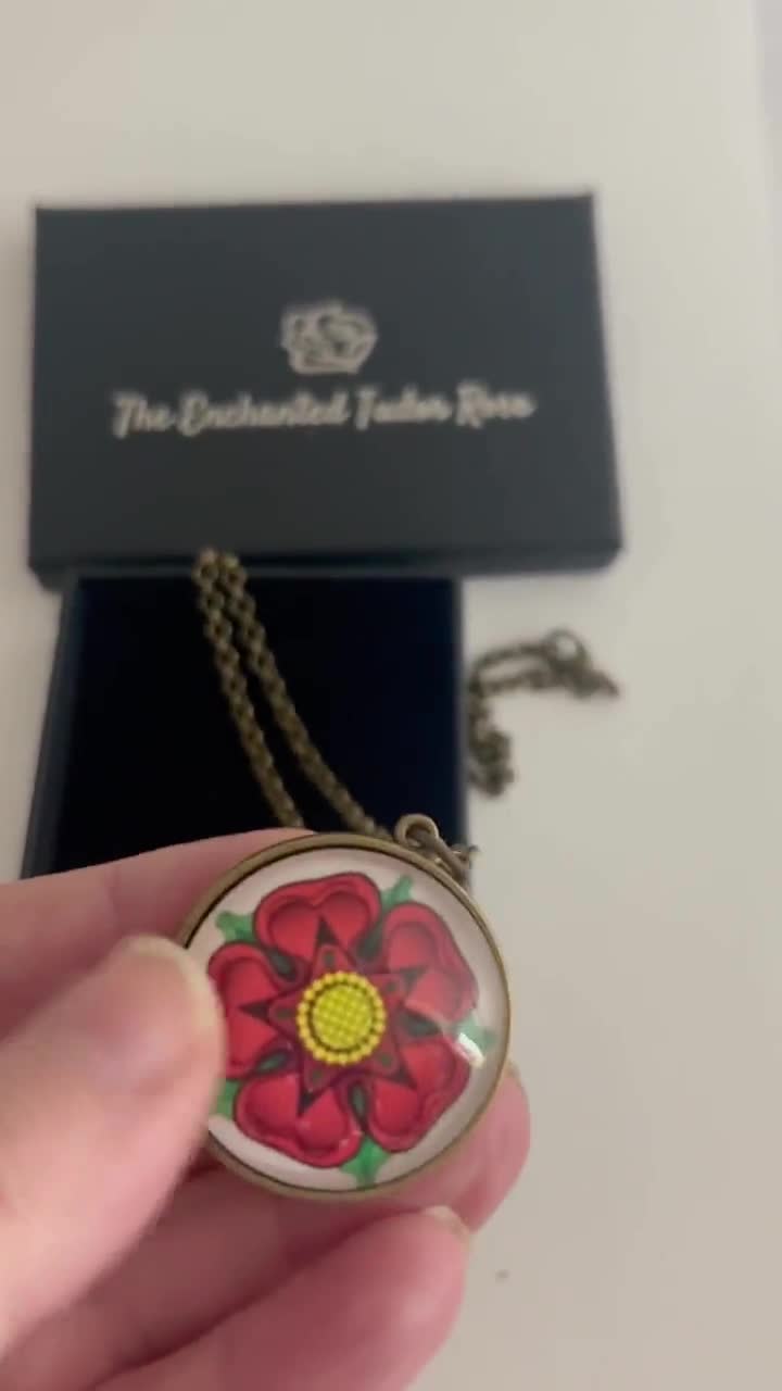 Lancaster hot sale rose pendant