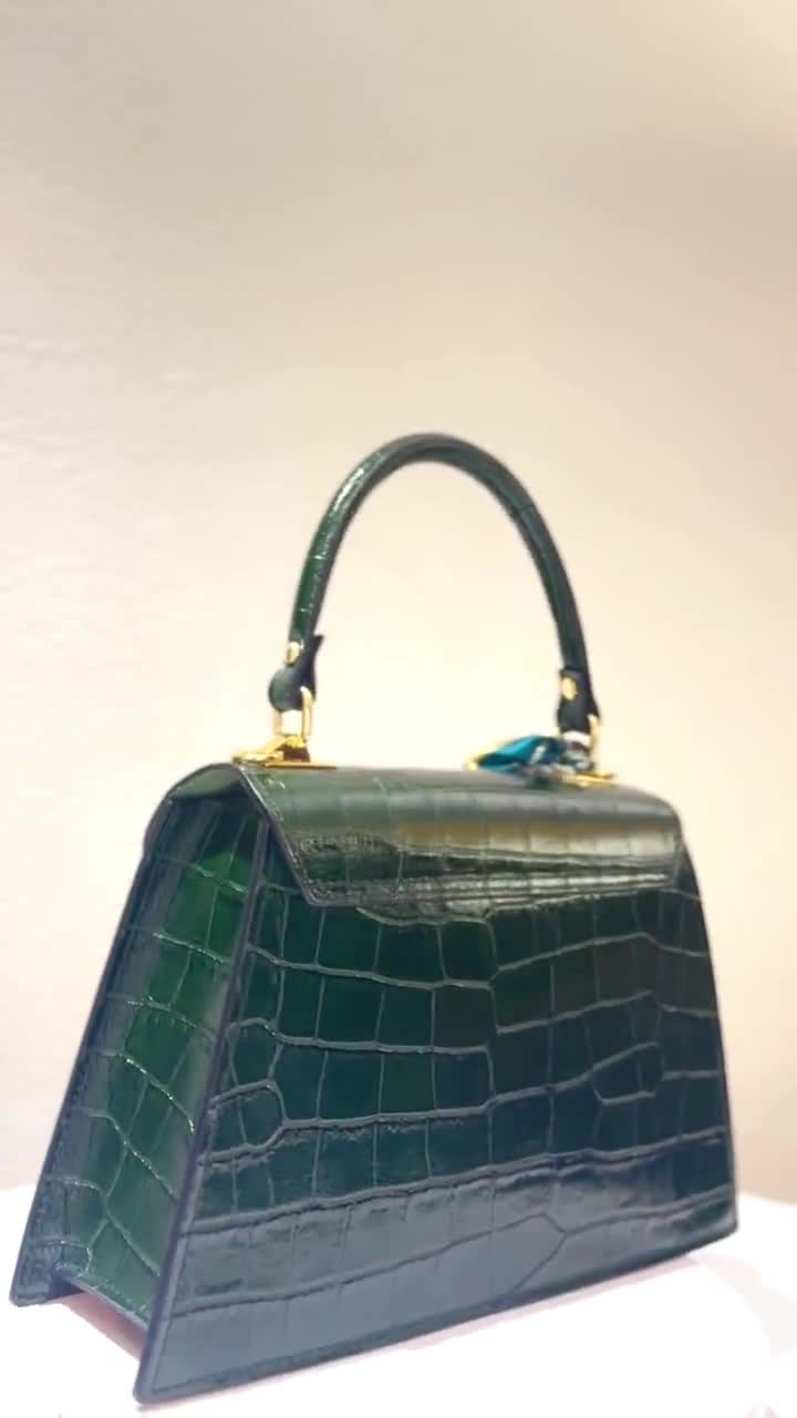 Italian Handmade Leather Bag for Women | Elegant Green Croc