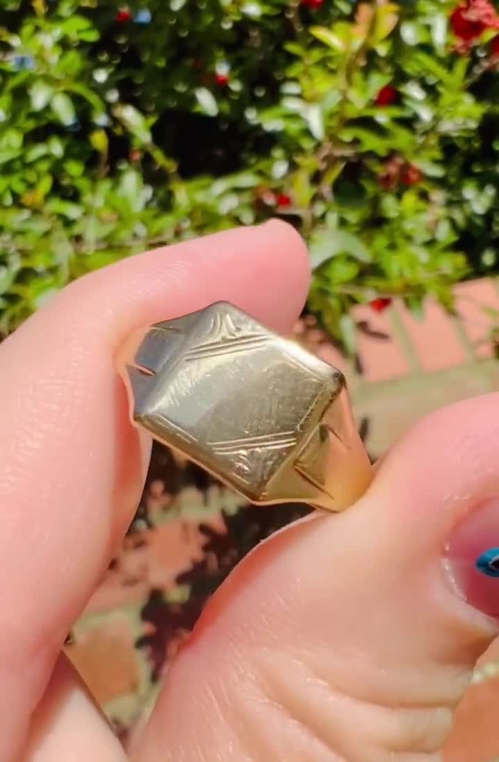 Antique 9k Signet Ring with Etched Swirls - Ruby Lane