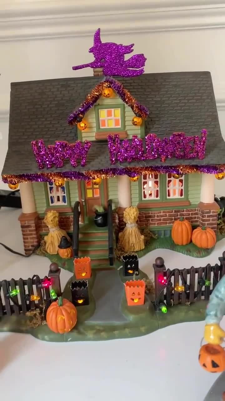 Department 56 1031 Trick or Treat Drive Halloween Gift Set in Box