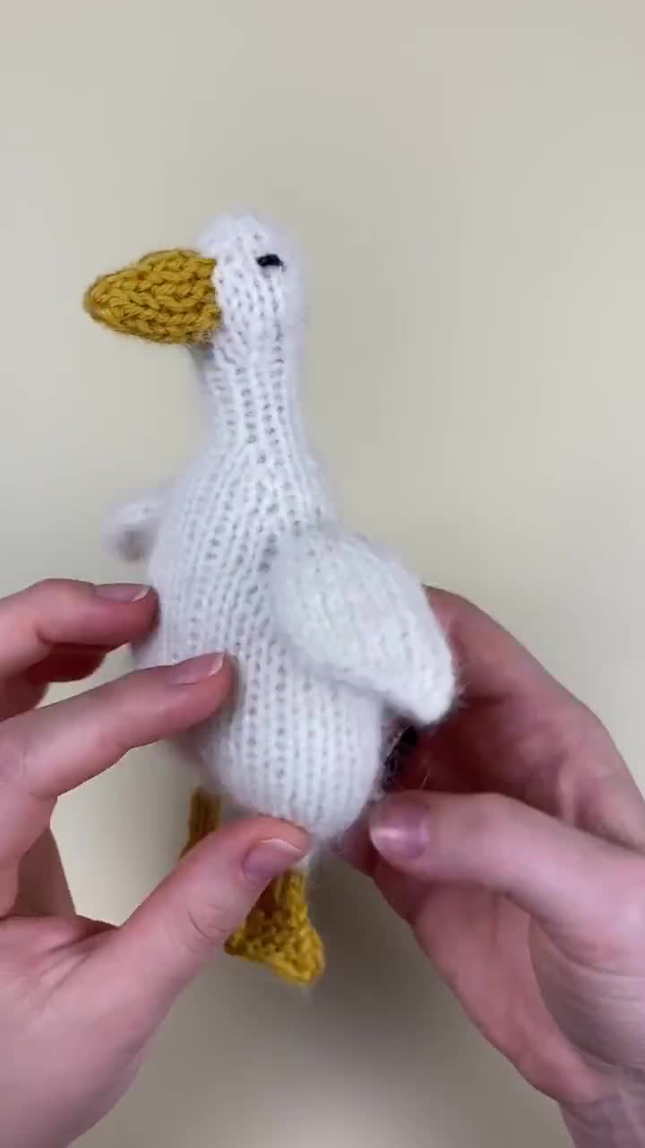 愛らしいガチョウのおもちゃの編み図 フラットバージョン | 手作り