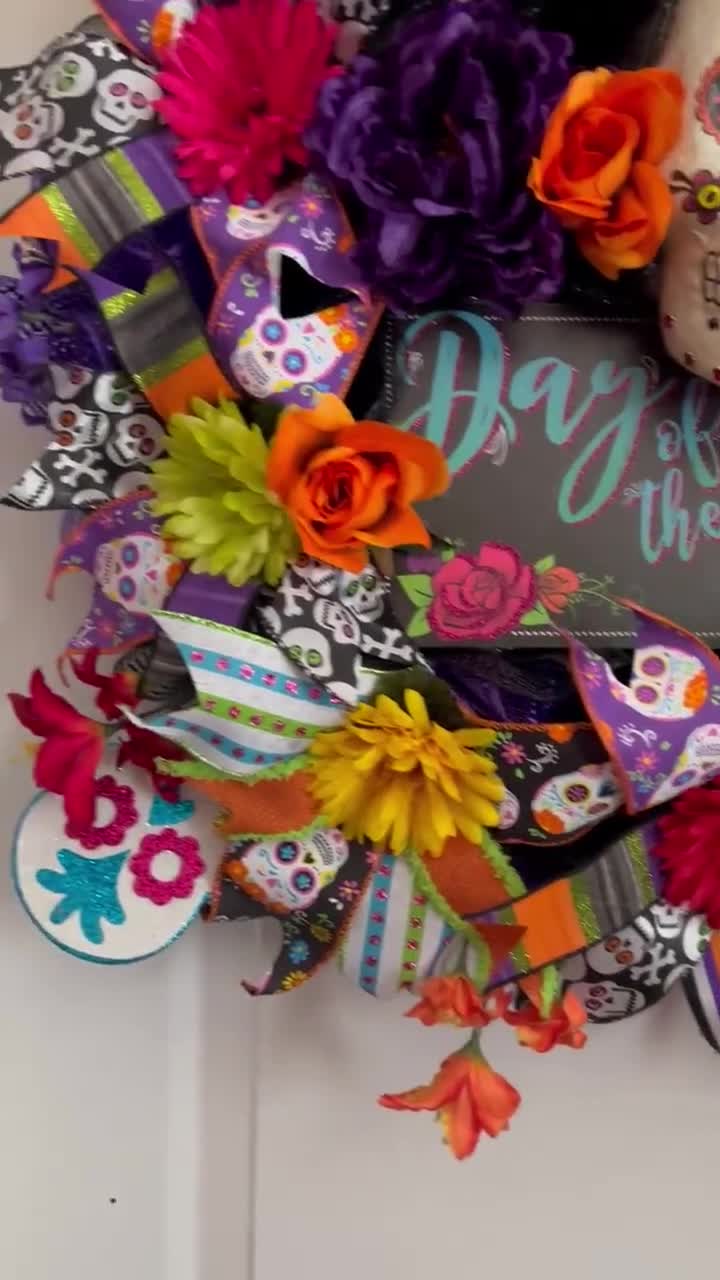 Halloween Wreath, Halloween Swag, Skull Wreath, Day of the Dead
