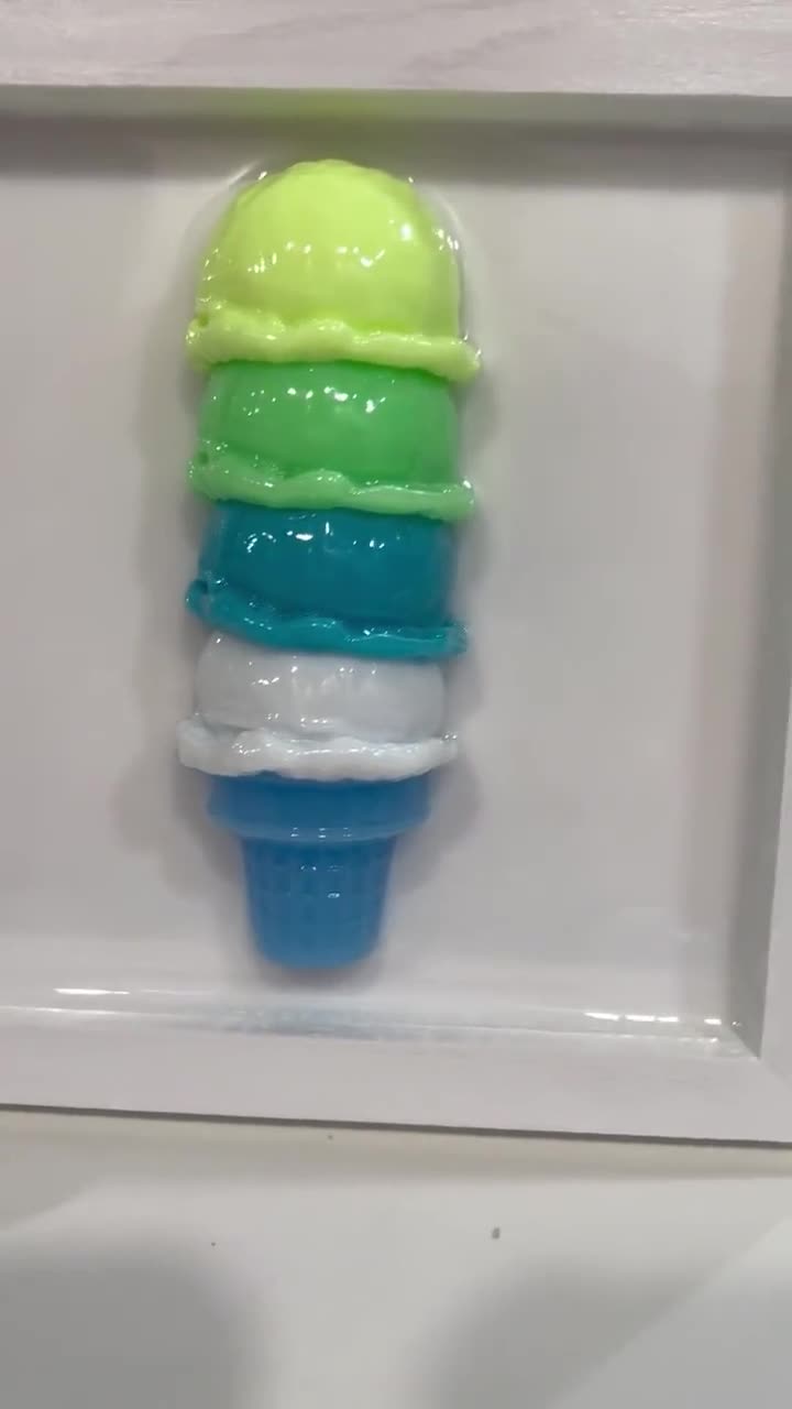 3Dアイスクリーム樹脂ウォールアート：レインボーキャンディポップ