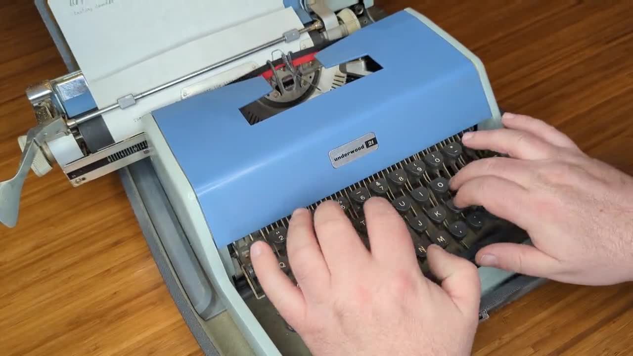 Convierte tu ordenador en una máquina de escribir - Literatura juvenil para  escritores