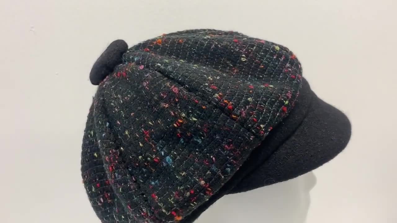 Casquette Gavroche Femme En Polaire Noir - Motifs Arabesques, Matière Polyester, Taille Unique - Occasion Très Bon état