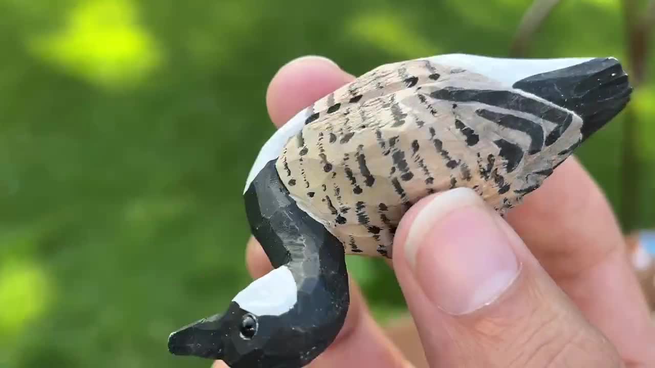 Traje De Ganso Para Estatua De 58 Cm. Ropa Decorativa Y Divertida Para Estatuas De Ganso Ideal Para Exteriores Jardin Porche Balcon O Patio