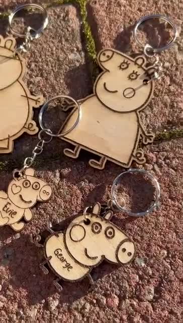 Porte-clés Smiggle Lettre 'K' Et Peppa Pig Pour Petites Filles - En Caoutchouc Rose - Neuf Avec Petits Défauts