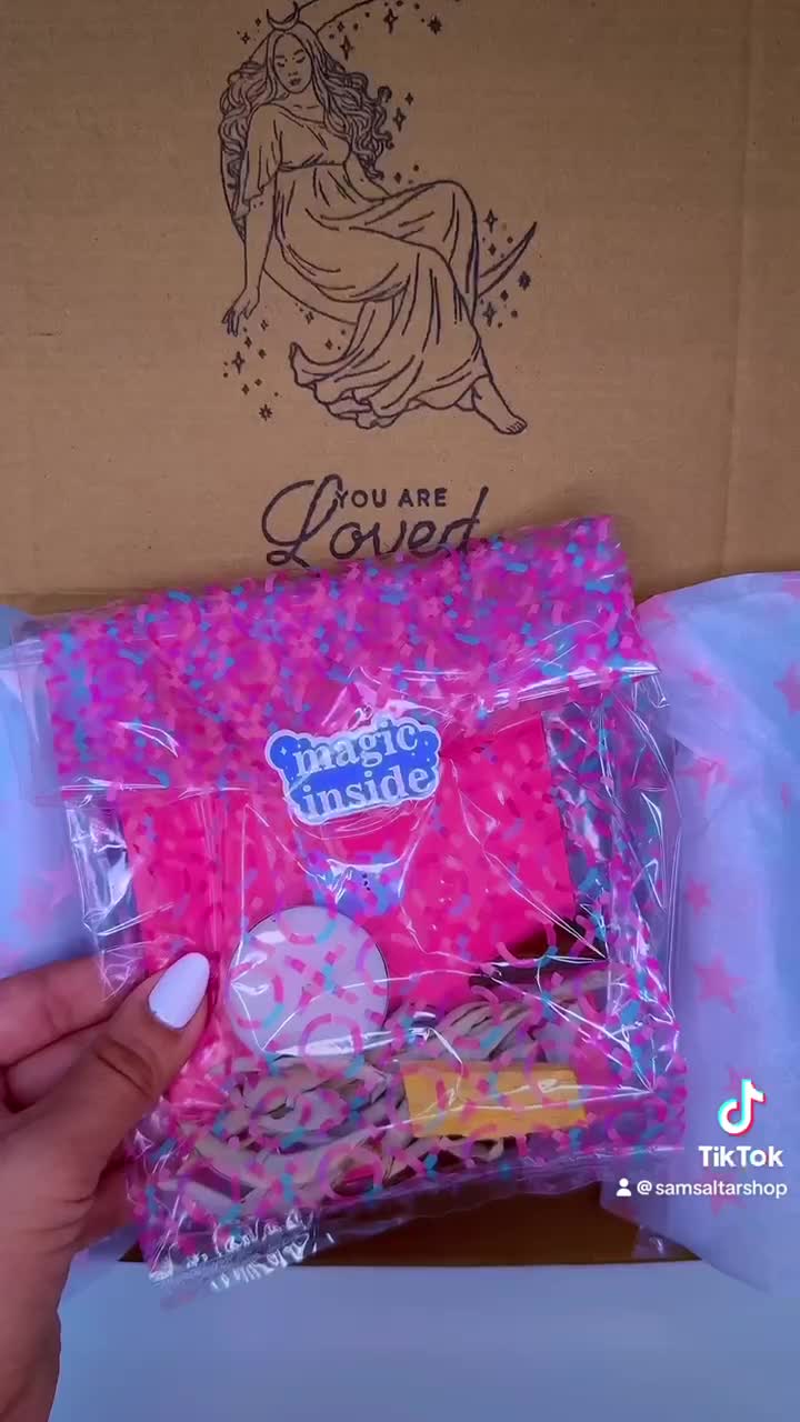 Aphrodite Altar Box: Rose Quartz, Pink Candles & Palo Santo