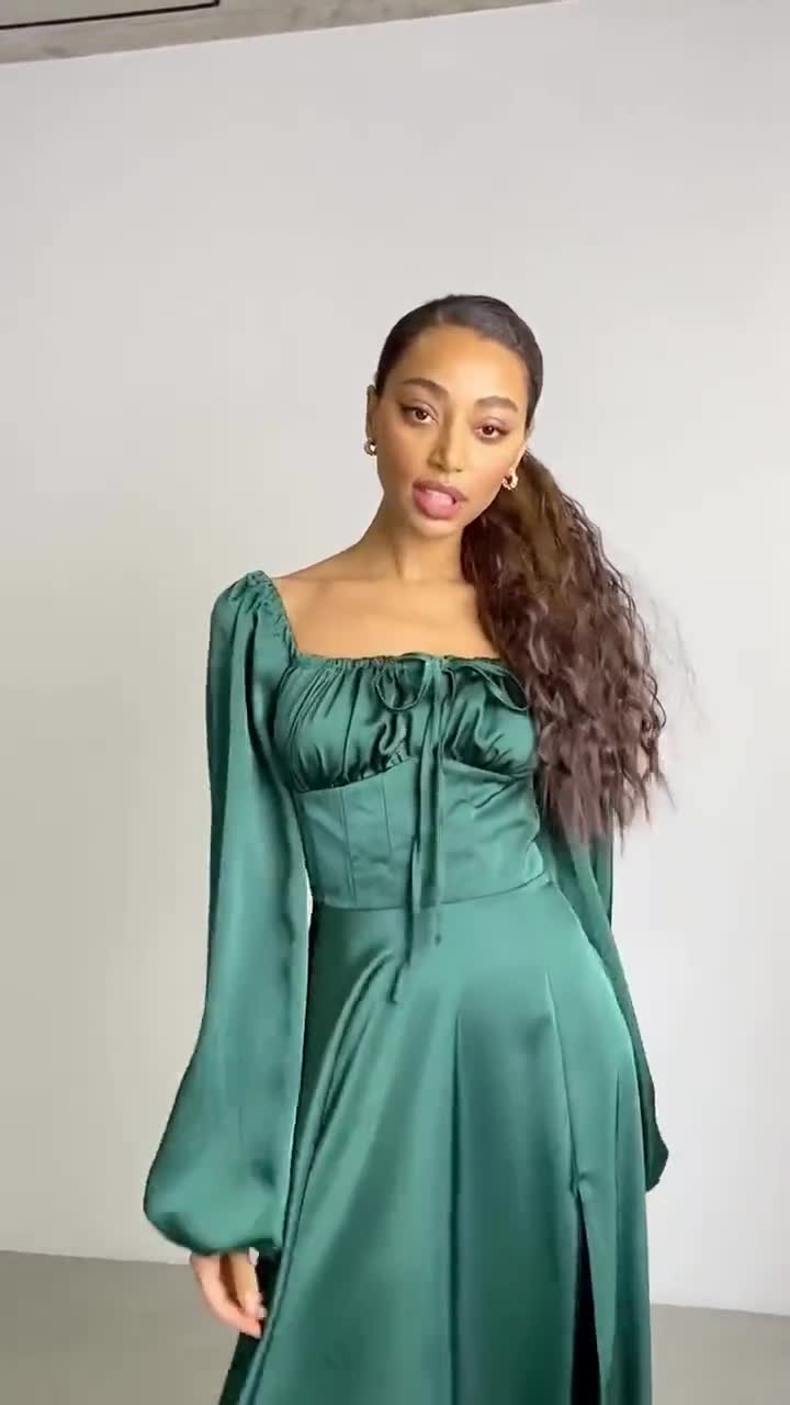 Elegant Emerald Green Maxi Dress with Off-Shoulder, Voluminous Sleeves, and Thigh-High Slit - Italian Silk Satin