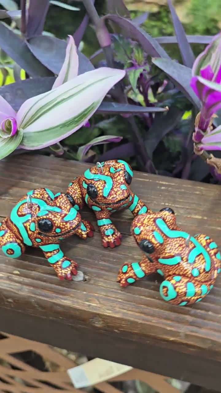 Highland Bronze Poison Dart Frog Ornament - Etsy