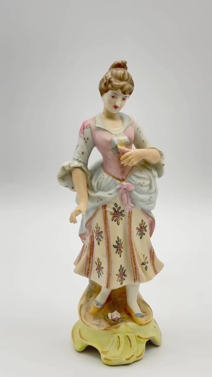 Vintage Porcelain Figurines by Arnart Creations / European Man and Woman in  Period Dress / Erich Stauffer Original / Made in Japan 1950s