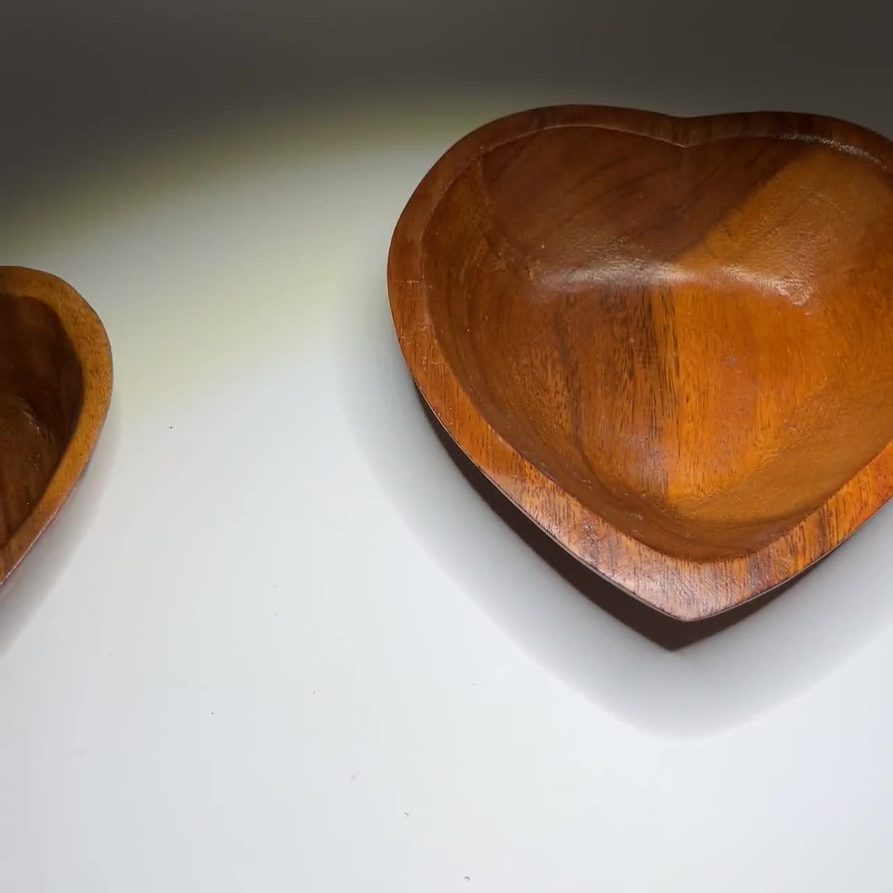 Como hacer un bonito colgante de madera en forma de corazón - Blog material  para manualidades Con Idea de