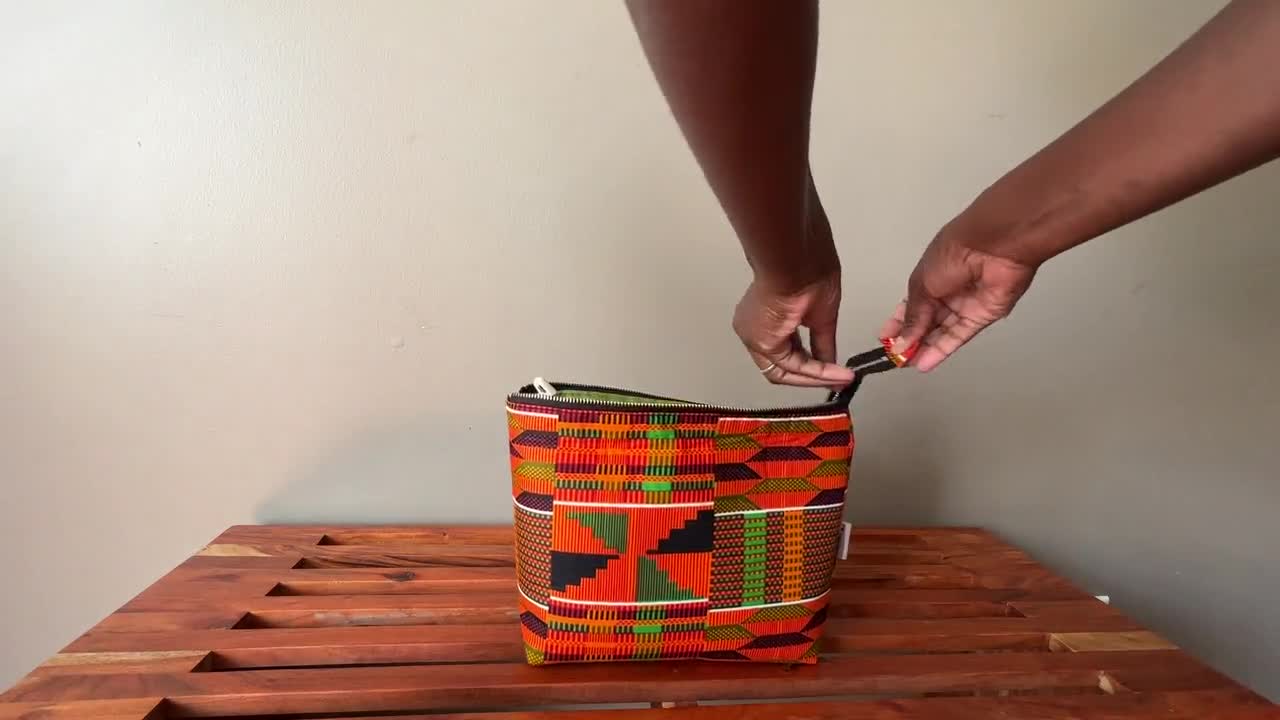 Buy Kente Print Fabric Knitting Project Bag, Crochet Project Bag, Yarn Tote  Bag, Large Knitting Project Bag, Gift for Knitter, Sock Project Bag Online  in India 