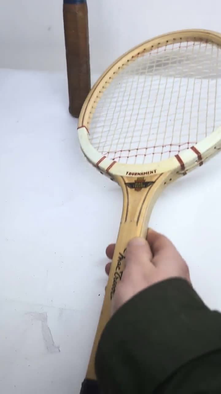 1960 年代のヴィンテージ木製テニスラケット 2 個セット