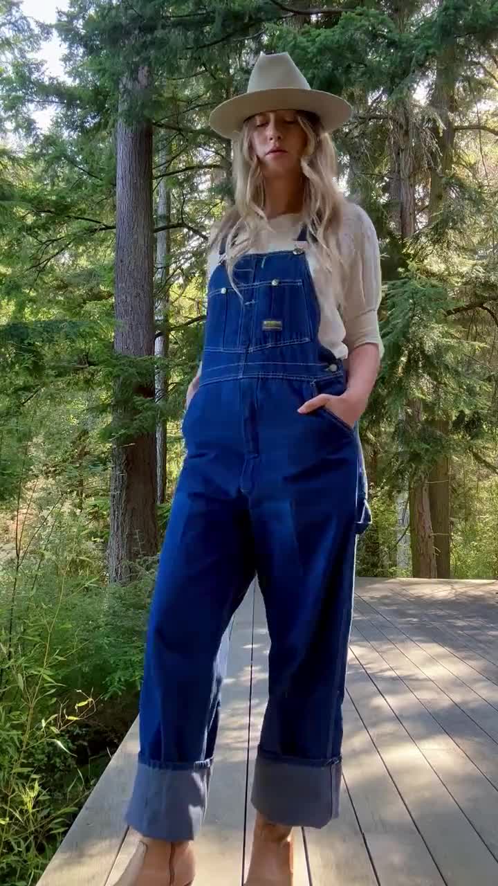 Oshkosh USA Overalls shops , Vintage 80s 90s Blue Denim Jeans Jumpsuit Boho Hippie jean Hippy workwear Dungarees Oversized Boyfriend 42/34 // O/S