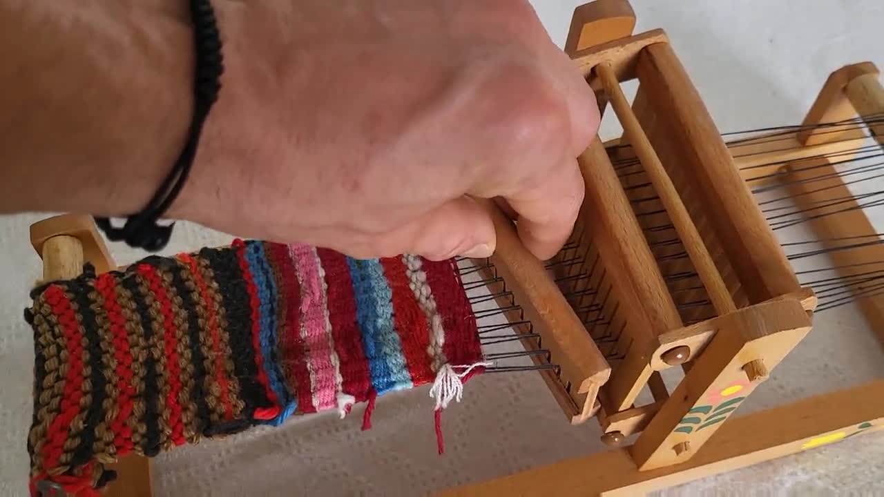 Surprising Mini Power Loom  Some Small Weaving Machine 