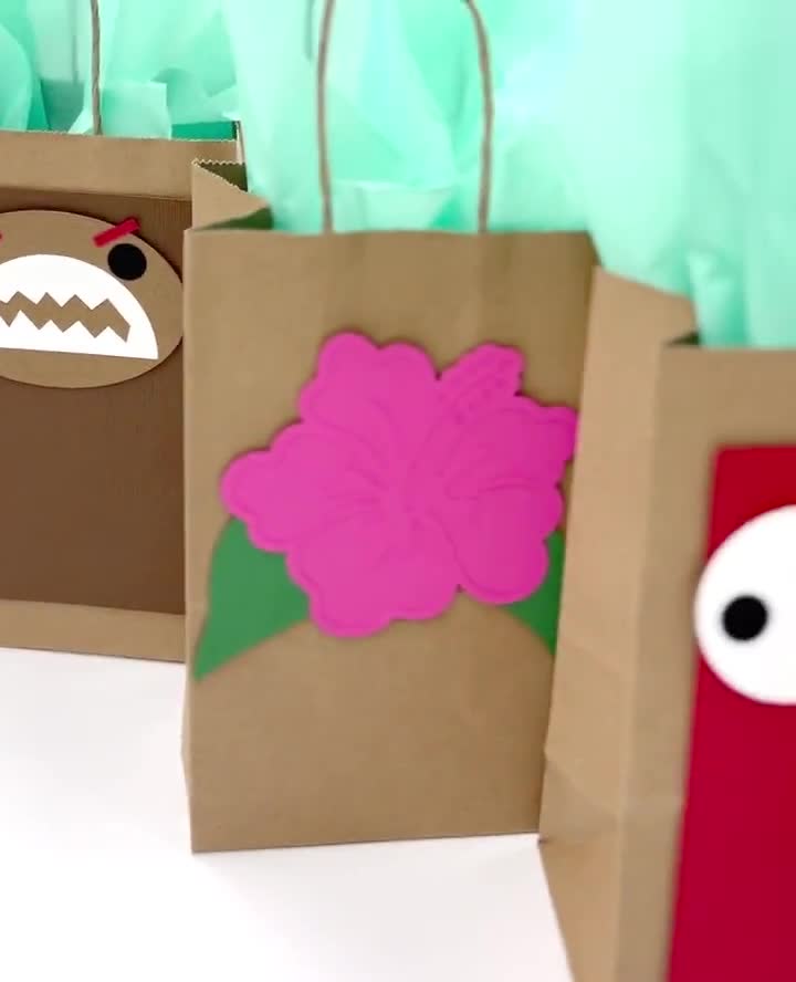 Moana Party Favor Bags, Luau Disney Princess Gift Bags video poster