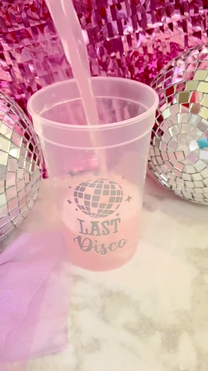 Disco Ball Cups Pink Straws - Set of 4 Silver 16oz Disco Party Cups with  Lids and Reusable Pink Straws - Bachelorette Party Cups