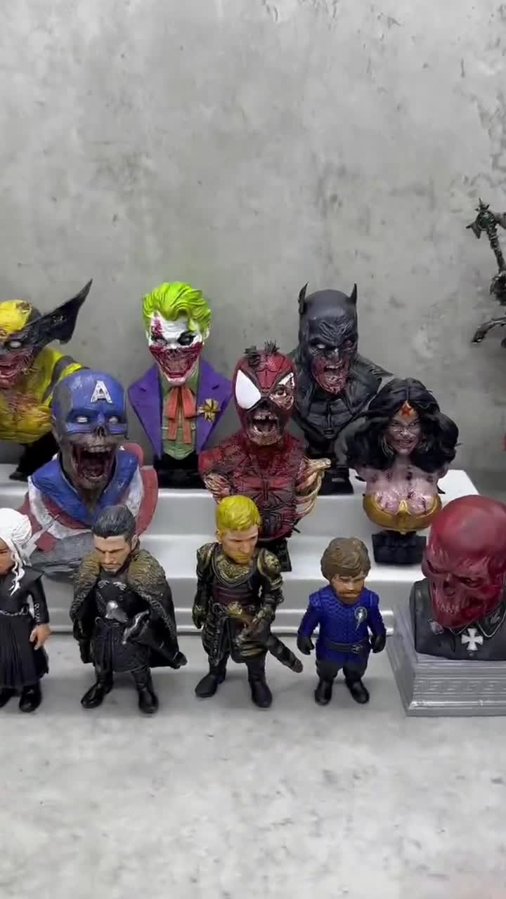 Spider-Man Zombie Cosplay Bust - Hand-Painted Resin Horror Marvel Collector Gift video poster