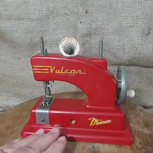 Vintage Red 1950's Vulcan Minor Children's Sewing Machine Vintage Toy Retro  Toy Mid Century Toy Gift Ideas Collectable Collectible 