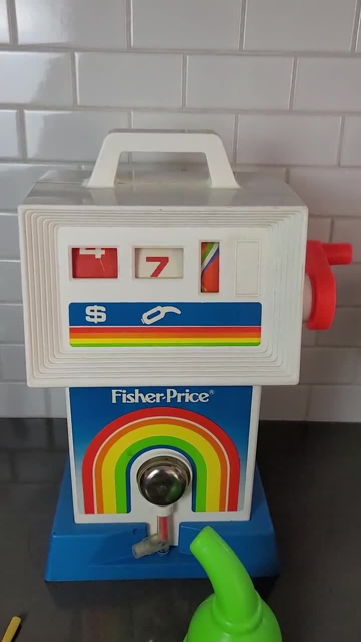 Vintage fisher deals price gas pump