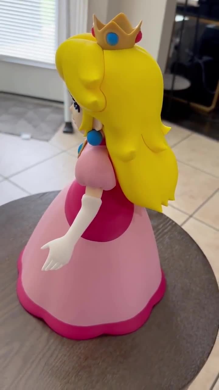3Dプリントされたピーチ姫フィギュア：任天堂ファンアートコレクターズ