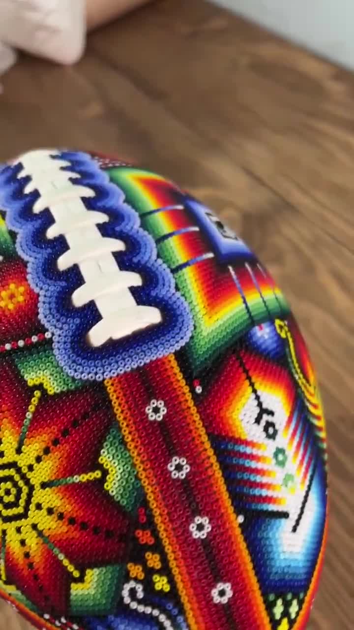 Balón de Futbol Americano – Cukate Mexican Modern Art