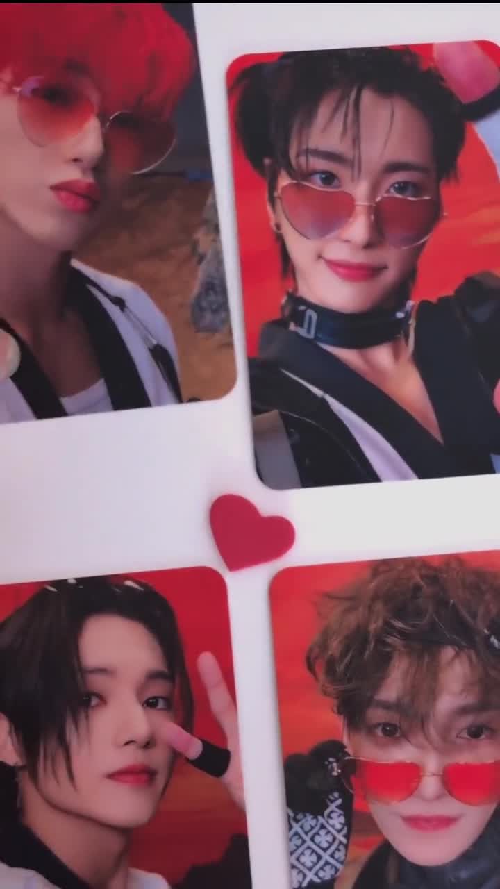 ATEEZ OT8 Fanmade Photocards / POB - Sunglasses Heart Vers