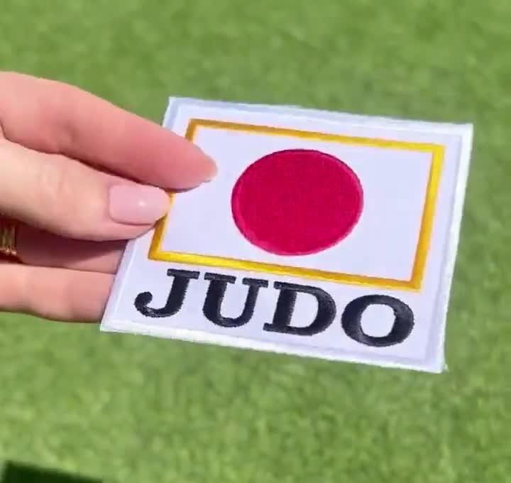 Judogi kimono judo y aikido adulto Outshock 500 blanco de segunda mano por  30 EUR en Santiago de Compostela en WALLAPOP