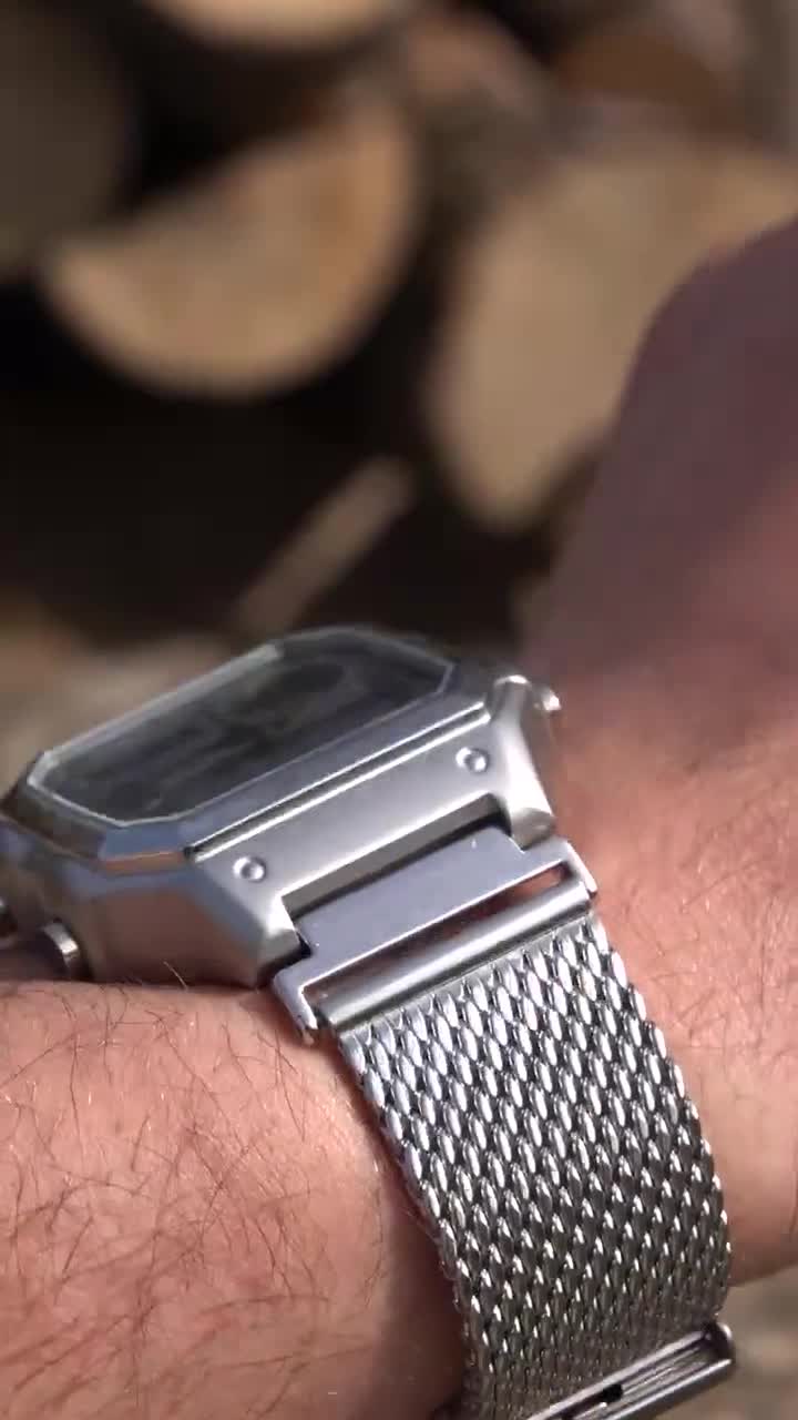 SteelTime – カシオ AE-1200 をベースにした改造腕時計 – ムーン