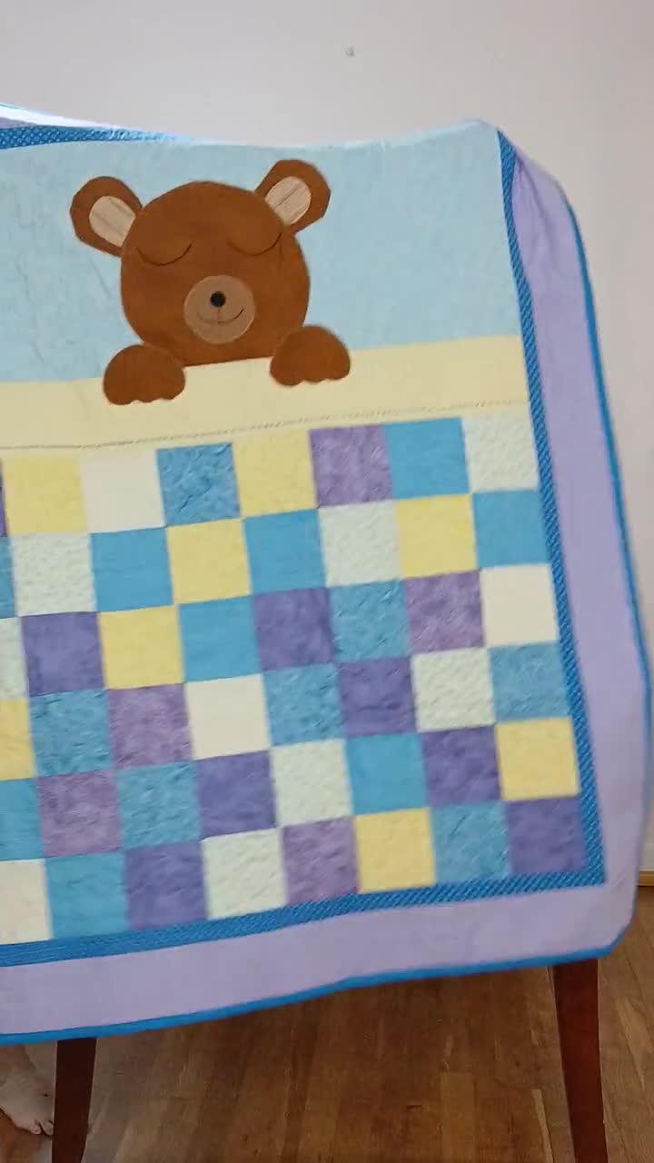 Sleeping Teddy Bear Quilts Quilt Pieces Teddy Bear LEARN TO APPLIQUE What's Nana Making?