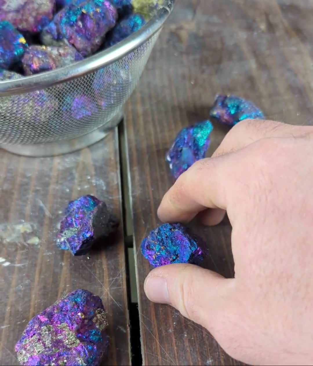 メキシコ産の孔雀鉱石結晶標本黄銅鉱斑銅鉱虹色鉱物 - Etsy 日本