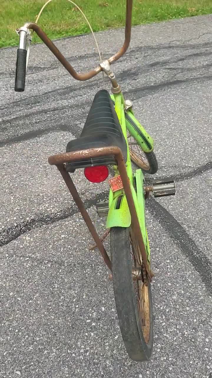 Vintage Bike, Murray Bike, Banana Seat Bike. Cheater Slick