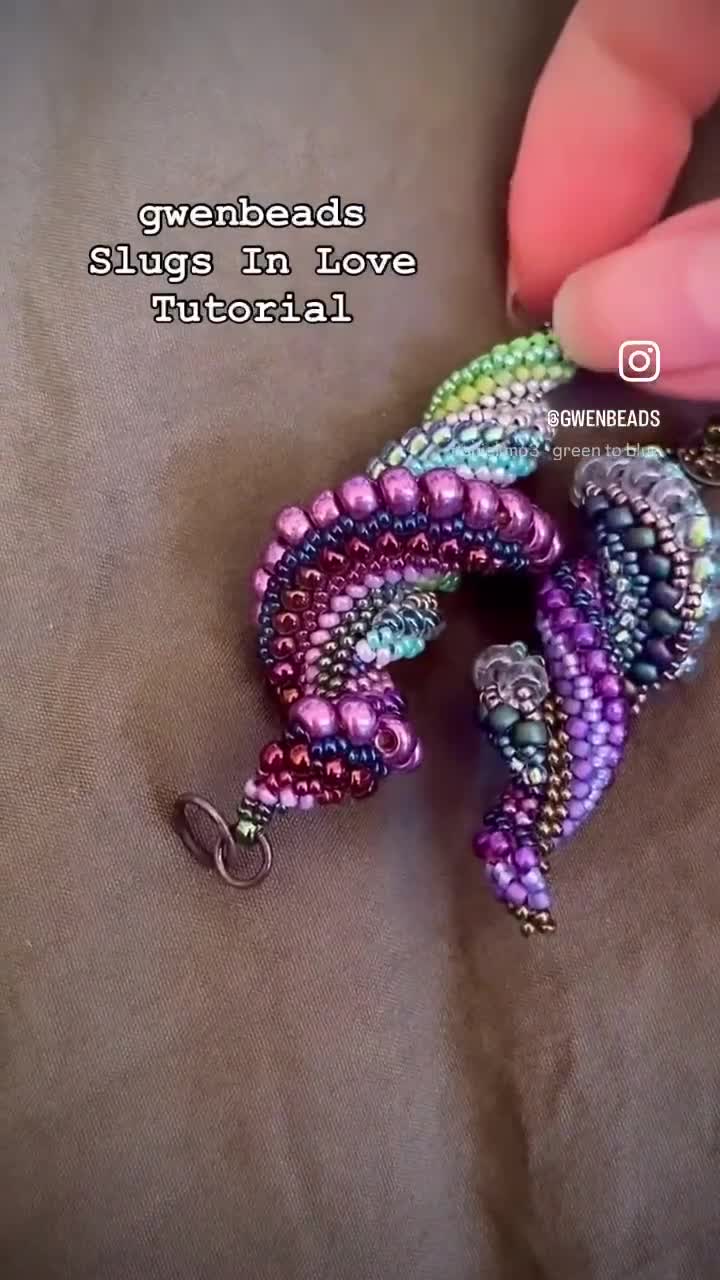 TUTORIAL Babosas Enamoradas, Aretes de Perlas y Colgantes con Puntada Peyote