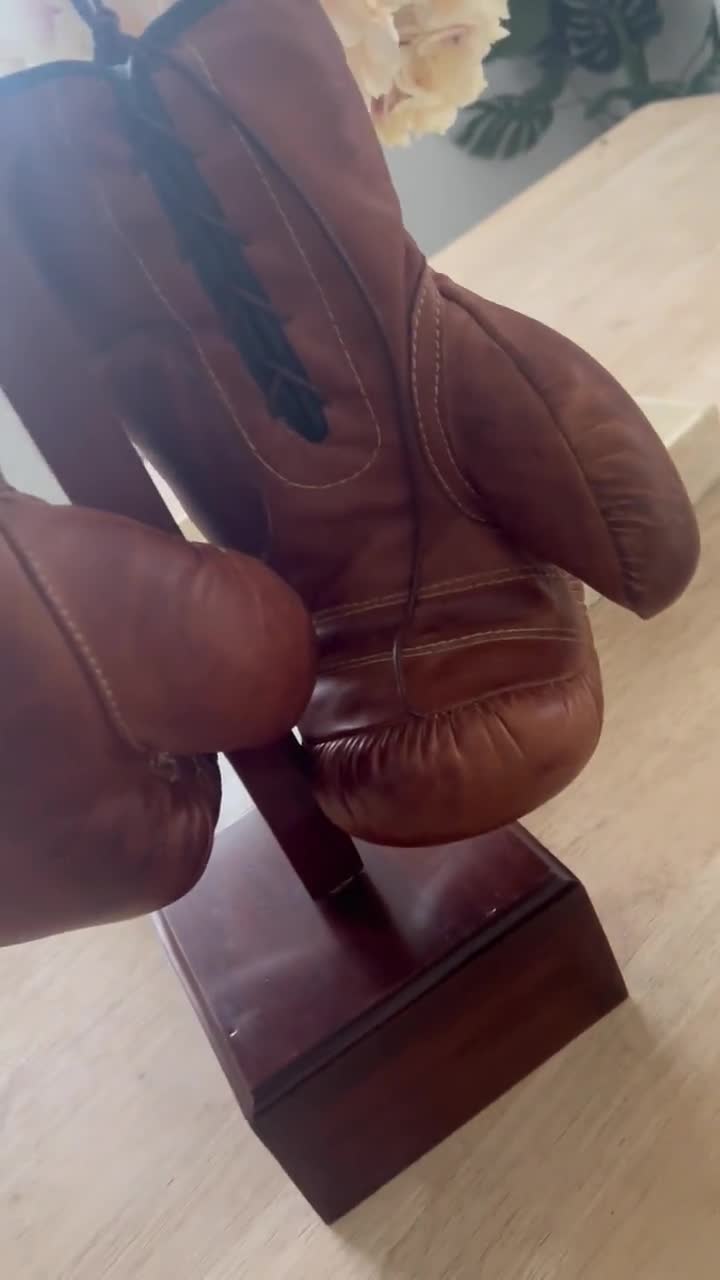 Retro Reborn Vintage Retro Style Boxing Gloves Tan Real Leather 