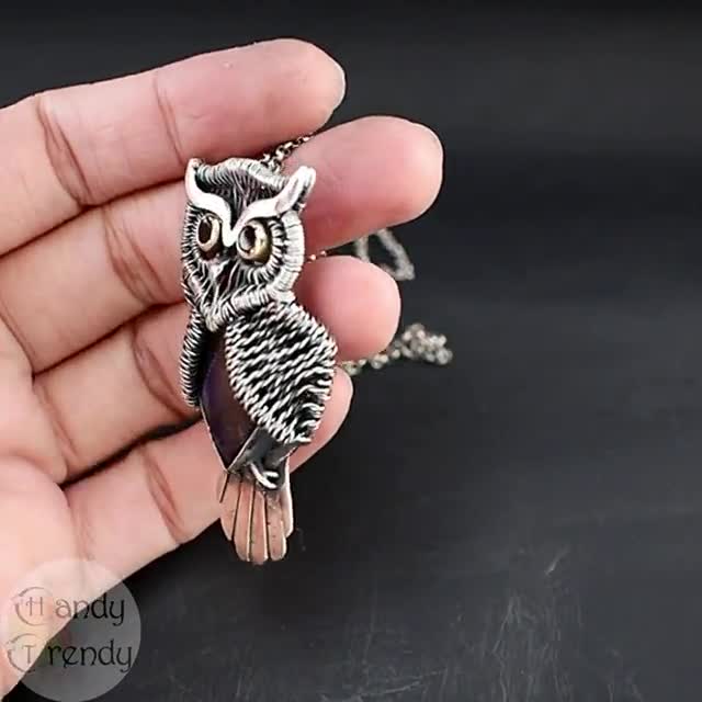 ミミズクのペンダント、925スターリングシルバーとブルー