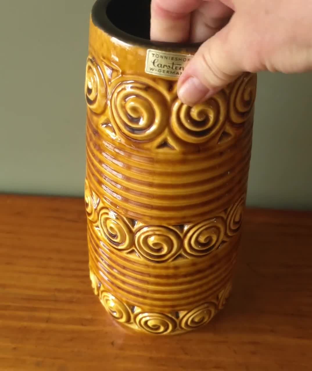 Vase En Céramique Artisanal - Émail Jaune Moutarde - Motif Oriental - Fait Main
