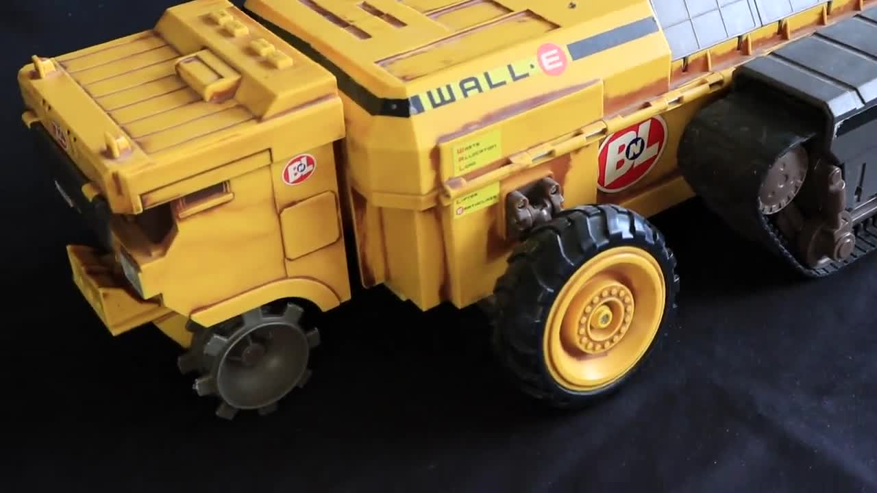 Wall E Yellow Garbage Truck, Electronics Tested and Working, Movie