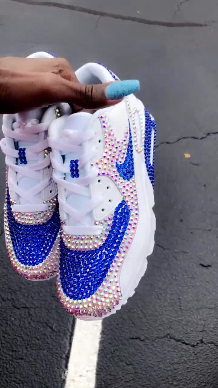 靴 NIKE Bling Nike Women's Air Force 1 Low '07 LX 