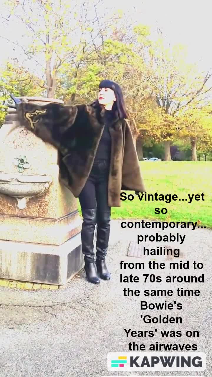 Vintage 1970s 80s Does Edwardian 1930s 1940s 1950s Green Mouton