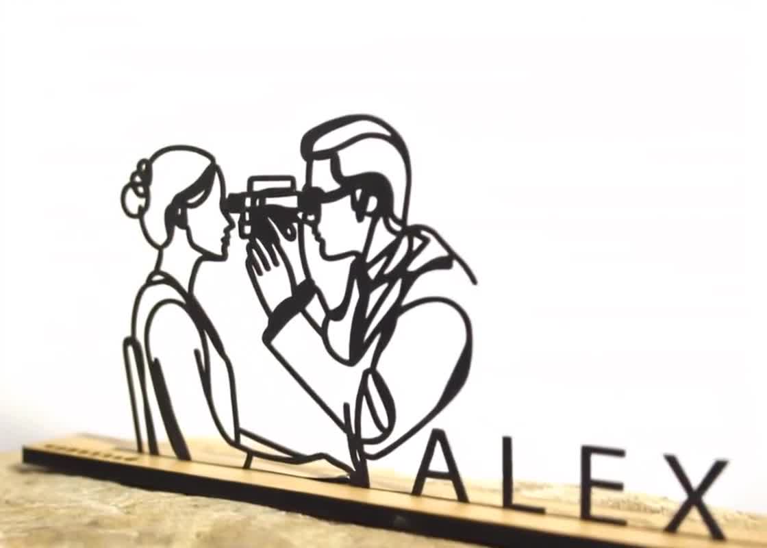 Personalized Optician Ophthalmologist Silhouette – Gift with Name / Optics and Glasses Decoration Figure video poster