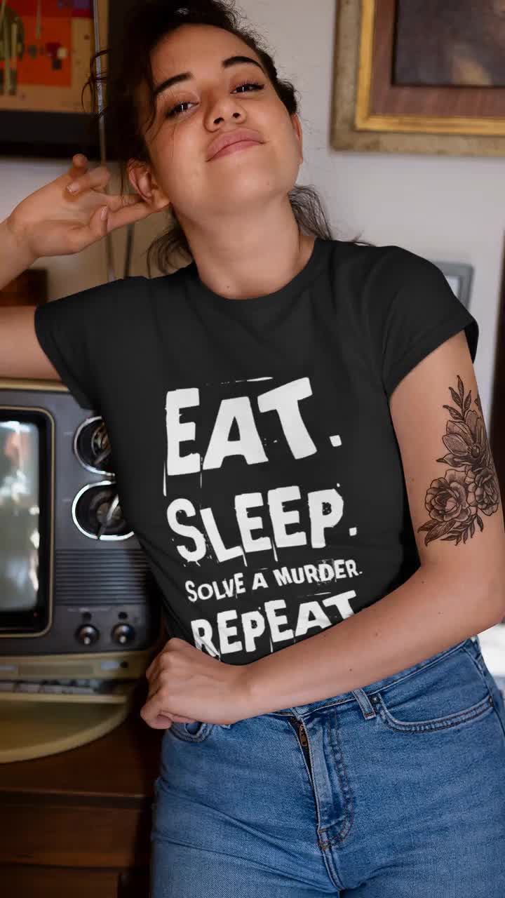  Womens Eat. Sleep. MILF. Repeat. V-Neck T-Shirt : Clothing,  Shoes & Jewelry