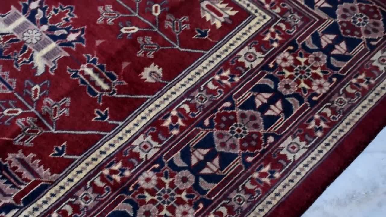 Handgewebter rot blauer Teppich Armenien Design Teppich -  Schweiz
