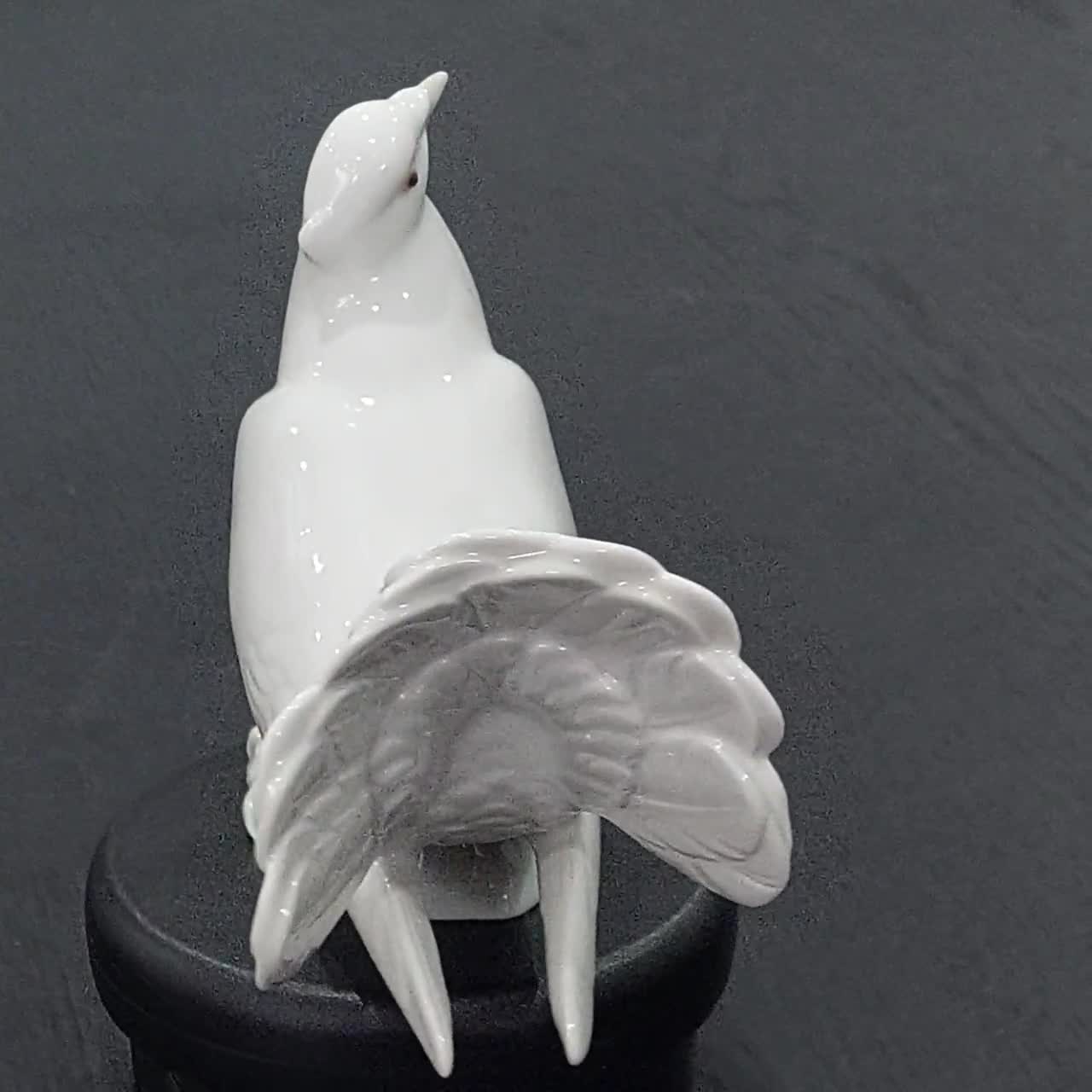 ヴィンテージ リヤドロ 白鳩 磁器彫刻 - Etsy 日本