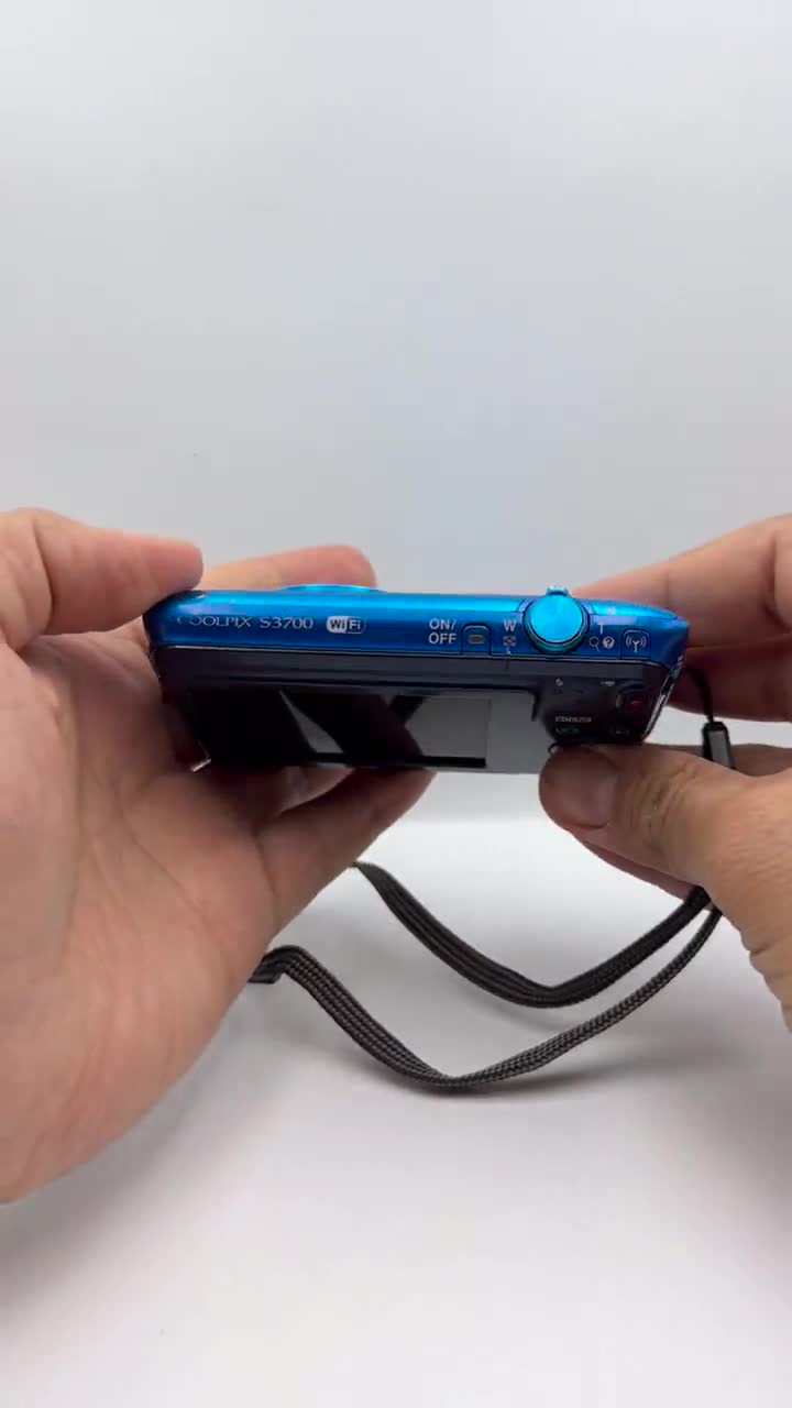 Nikon Coolpix S3700 20.1MP 8x Optical Zoom Blue Digital Camera - Etsy