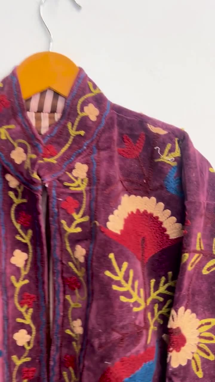 手作りのベルベット製スザニジャケット、ウズベキスタン刺繍