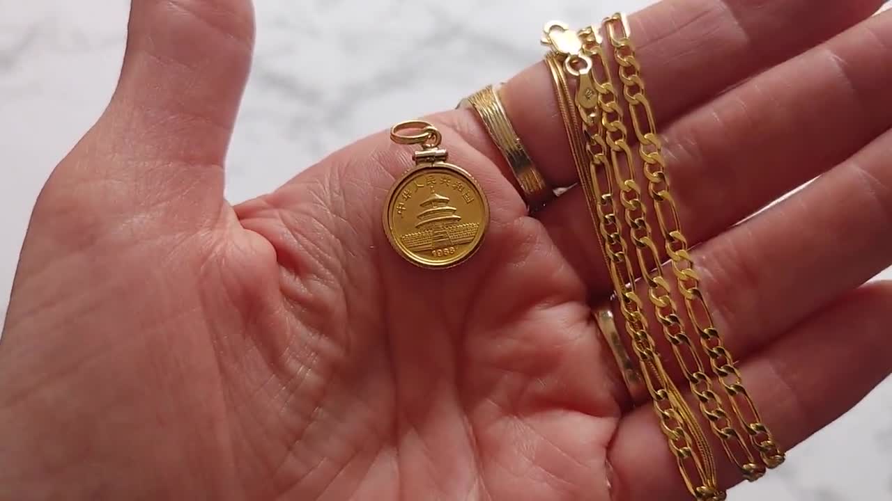 1988 Birthday China Panda & Pagoda 1/20th Oz Gold Coin