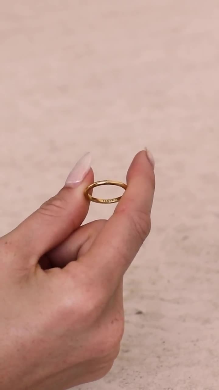 【Grace Personalized】RASHAリング Custom Engraved Thin Band Ring by Gracepersonalized