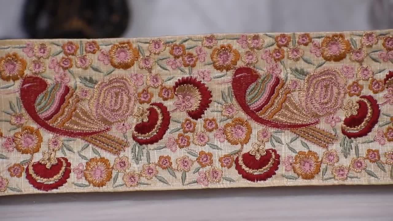 3 Yard Maroon Lovely Bird Indian 8 CM Trim Sari Border Crafting Ribbon  Sewing Fabric Embroidered Decorative Costume Beach Bag Trimming